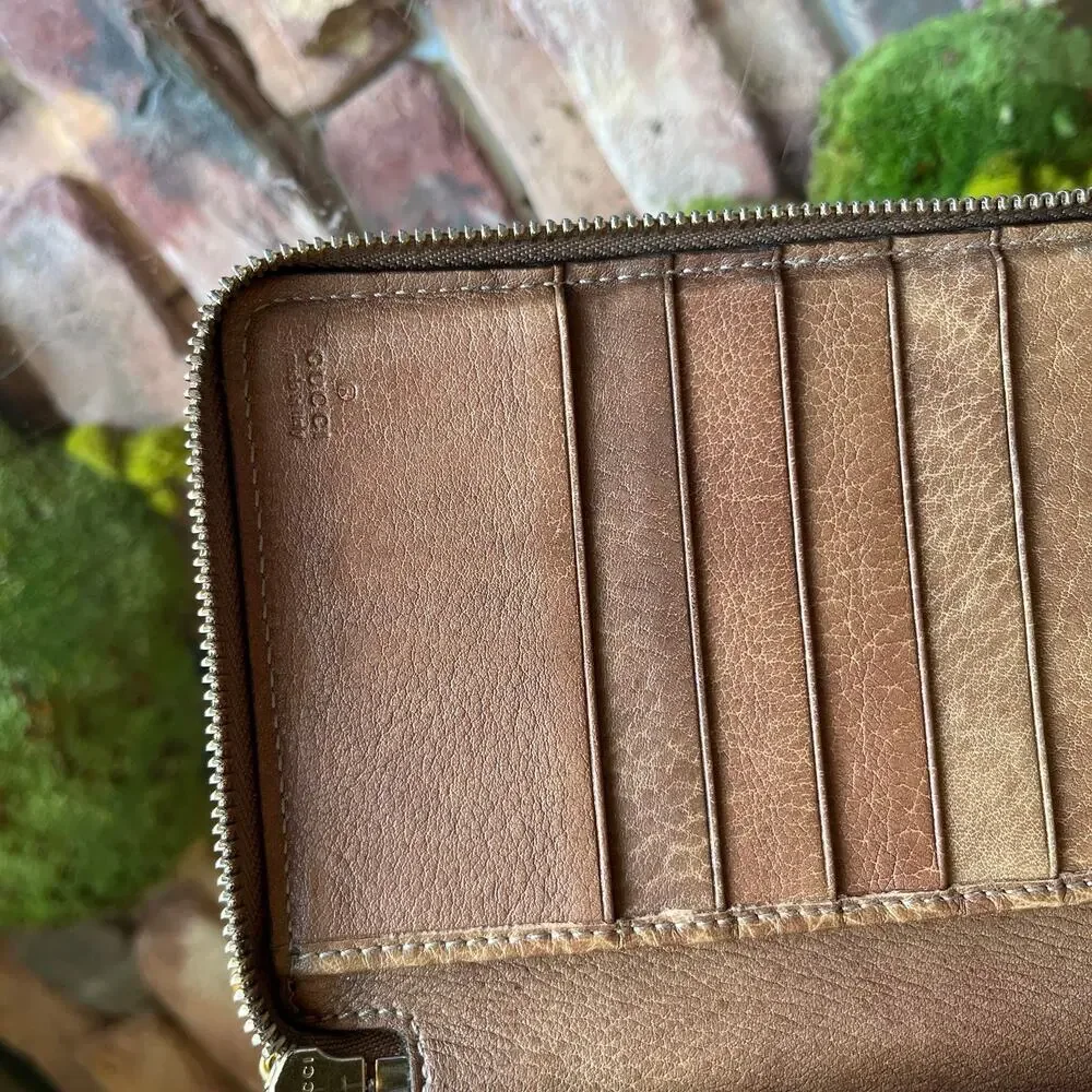 GUCCI Guccissima Bamboo Tassel Brown Aged Leather Zip Around Wallet